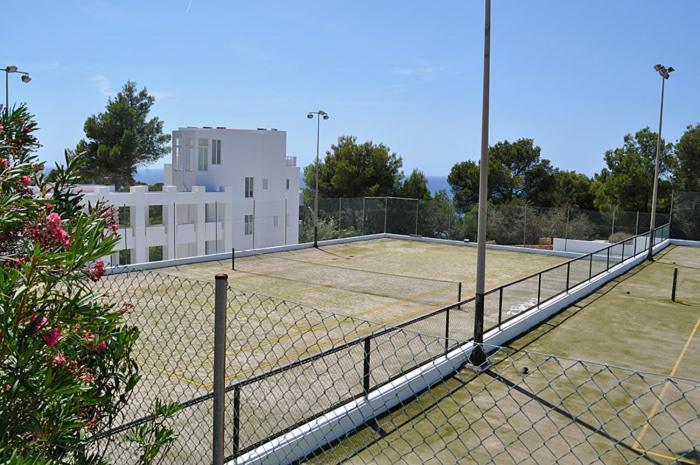 Hotel Village Cala Vadella  Zewnętrze zdjęcie
